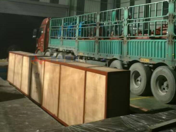 鑄鐵平臺(tái)運(yùn)輸